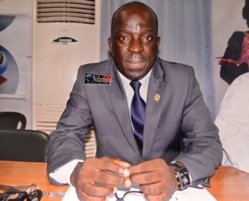 Le docteur Ahmadou Dia, député à l'Assemblée nationale. Le docteur Ahmadou Dia, député à l'Assemblée nationale.