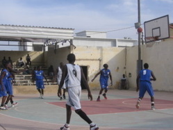 Basket Ball garçons 11ème tour : Le Saint-Louis Basket Club se rassure avant le derby du nord face à l’UGB