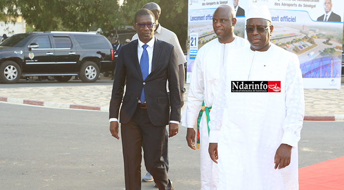 "Avenue Macky SALL" : Ce qu'en pense Mary Teuw NIANE "Avenue Macky SALL" : Ce qu'en pense Mary Teuw NIANE