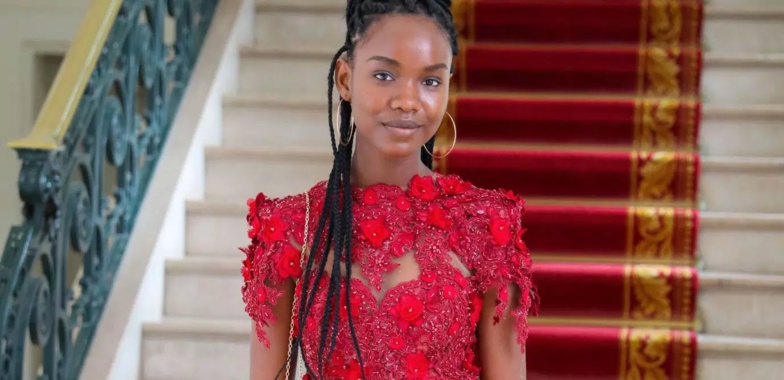 "Diary SOW a fait savoir qu'elle allait bien et qu'elle n'était pas sous ...." "Diary SOW a fait savoir qu'elle allait bien et qu'elle n'était pas sous ...."