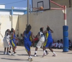 Basket Ball : National 1 Féminin 5ème tour Phase 2 : le SLBC retrouve le rythme et étouffe Bopp, l’UGB l’a échappé belle;