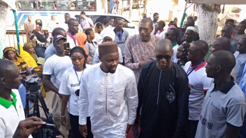 Me Bamba Cissé : « Les avocats ont conseillé à Sonko de déférer à la convocation… »