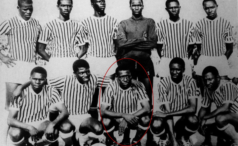 Babacar Bâ récolte une pluie de témoignages à l'occasion du 8eme jour Babacar Bâ récolte une pluie de témoignages à l'occasion du 8eme jour