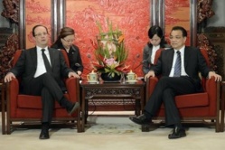 Le bâton en Afrique ...la carotte à Pékin Le bâton en Afrique ...la carotte à Pékin