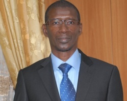 Education: Vers la multiplication des Centre de Recherche et d'Essai. (ministre) Education: Vers la multiplication des Centre de Recherche et d'Essai. (ministre)