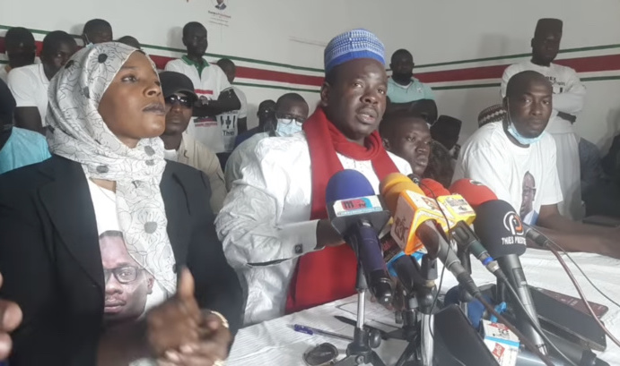 Thiès : Birame Soulèye Diop attaque frontalement Idrissa Seck Thiès : Birame Soulèye Diop attaque frontalement Idrissa Seck