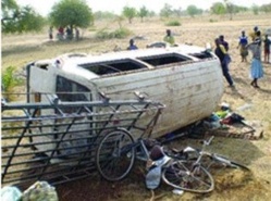 Communiqué du Gouvernement sur l'accident mortel de Bignona. Communiqué du Gouvernement sur l'accident mortel de Bignona.