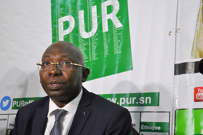 Issa Sall perd son mandat de député, mais reste ministre-conseiller Issa Sall perd son mandat de député, mais reste ministre-conseiller
