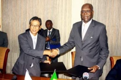 Vers un Pôle de développent économique japonais au Sénégal. Vers un Pôle de développent économique japonais au Sénégal.