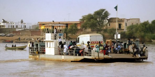 Rosso Sénégal : grosse peur après la chute d'un minicar dans le fleuve