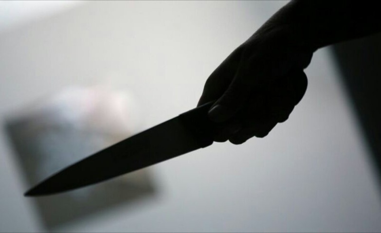 Gandiol : Un saisonnier poignarde mortellement son ami et se fait tabasser violemment par les témoins Gandiol : Un saisonnier poignarde mortellement son ami et se fait tabasser violemment par les témoins