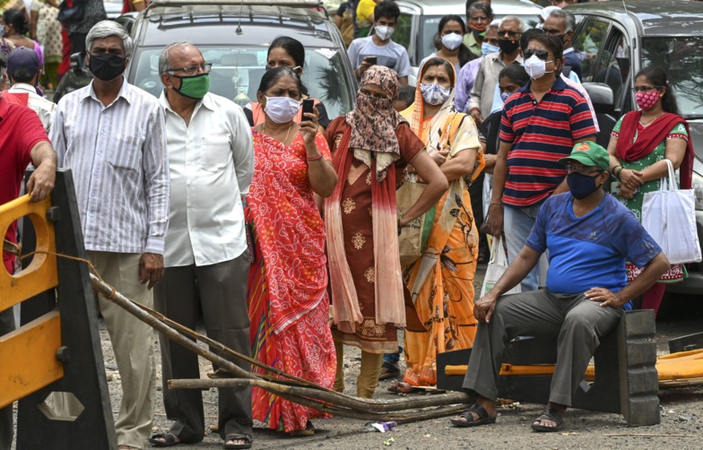 L'Inde franchit la barre des 250 000 décès dus au Covid-19 (officiel)