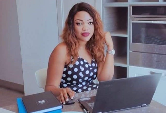 Une étudiante gabonaise poignardée à mord à Grand Yoff Une étudiante gabonaise poignardée à mord à Grand Yoff