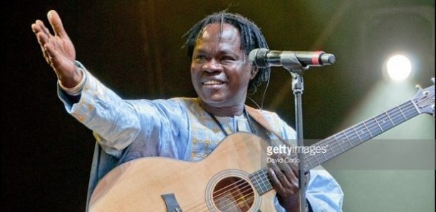 Baba Maal appelle à la création d’une université El-Hadj-Omar-Tall dans le Fouta Baba Maal appelle à la création d’une université El-Hadj-Omar-Tall dans le Fouta
