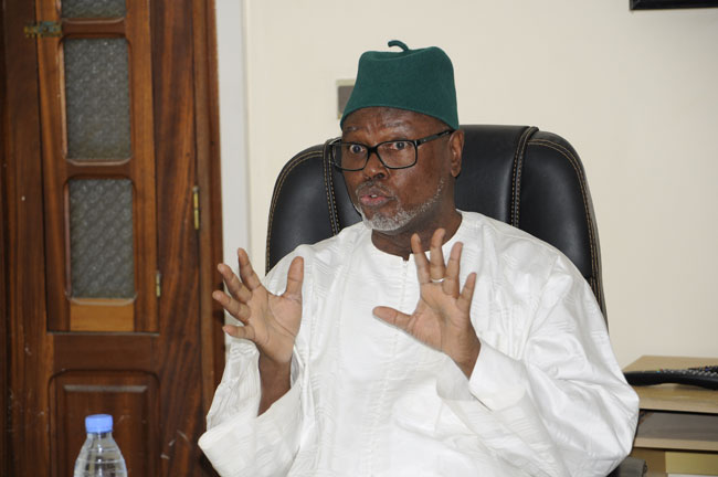 Alioune TINE : « il est désormais impossible de faire un troisième mandat au Sénégal » Alioune TINE : « il est désormais impossible de faire un troisième mandat au Sénégal »