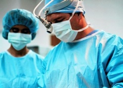 Saint-Louis : le SAMES réclame l'égalité de traitement entre médecins. Saint-Louis : le SAMES réclame l'égalité de traitement entre médecins.