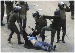 Guerre et Paix en Egypte : Les frères musulmans à l’épreuve du feu ! Guerre et Paix en Egypte : Les frères musulmans à l’épreuve du feu !