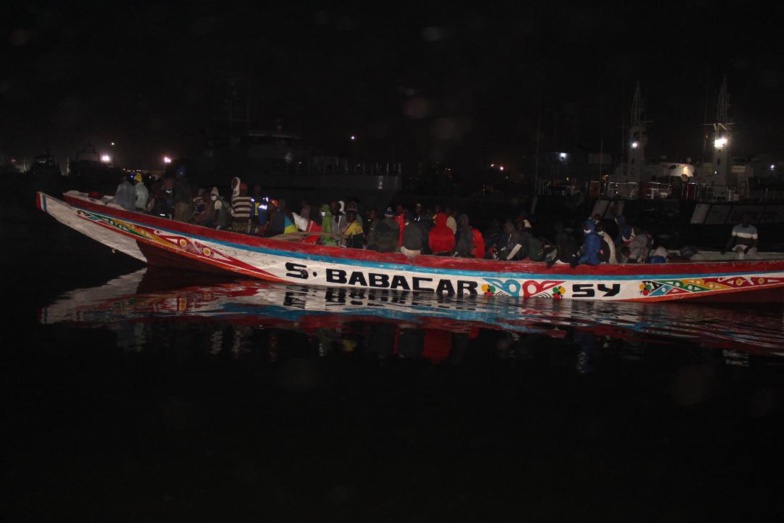 Djifer : 71 migrants clandestins interceptés par la marine sénégalaise Djifer : 71 migrants clandestins interceptés par la marine sénégalaise