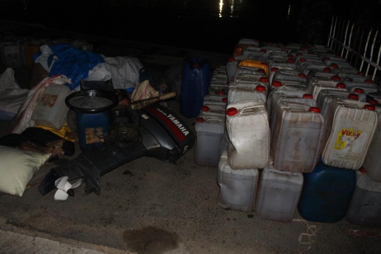 Djifer : 71 migrants clandestins interceptés par la marine sénégalaise Djifer : 71 migrants clandestins interceptés par la marine sénégalaise