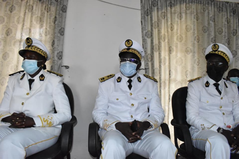 Saint-Louis : Le nouveau gouverneur installé dans ses fonctions (photos) Saint-Louis : Le nouveau gouverneur installé dans ses fonctions (photos)