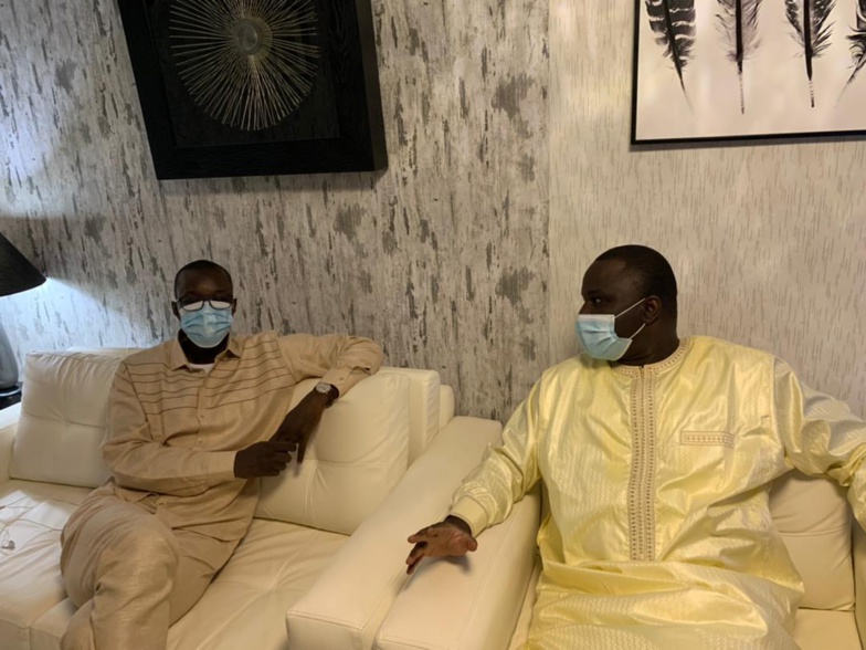 Décès de Mame Bousso SOURANG : Ousmane SONKO présente ses condoléances à Déthié FALL Décès de Mame Bousso SOURANG : Ousmane SONKO présente ses condoléances à Déthié FALL