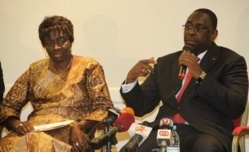SÉNÉGAL: La liste des membres du nouveau gouvernement attendue ce lundi. SÉNÉGAL: La liste des membres du nouveau gouvernement attendue ce lundi.