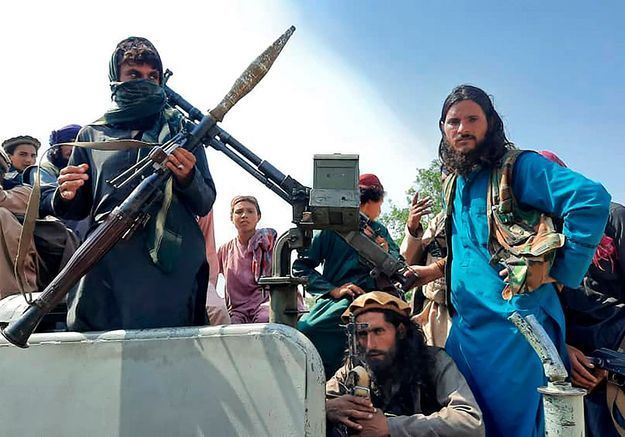 Afghanistan : après 20 ans de guerre, les Taliban de retour à Kaboul