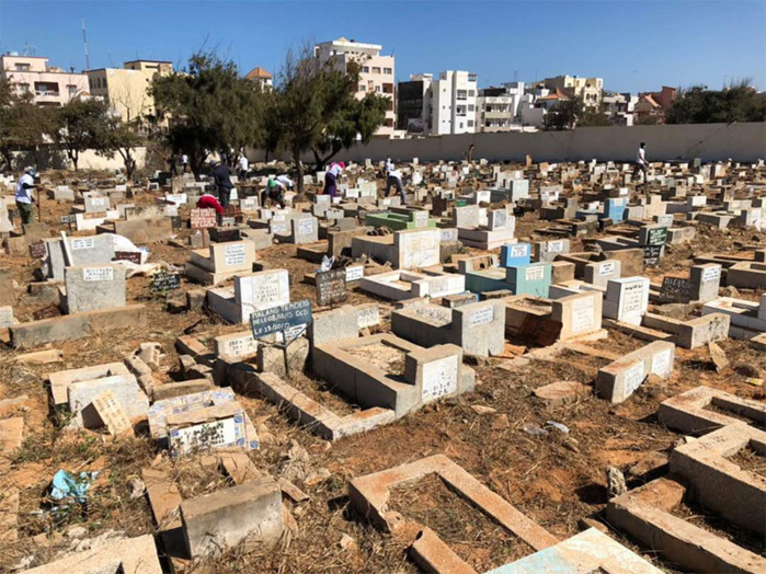 Extension du cimetière de Pikine : le Collectif demande 12 hectares, Macky donne 4 Extension du cimetière de Pikine : le Collectif demande 12 hectares, Macky donne 4