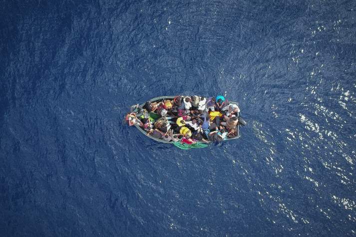 Naufrage sur la route des Canaries : 52 décès, une seule survivante Naufrage sur la route des Canaries : 52 décès, une seule survivante