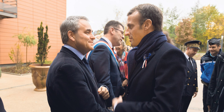 Xavier Bertrand reproche à Emmanuel Macron une "naïveté confondante" sur l'islamisme Xavier Bertrand reproche à Emmanuel Macron une "naïveté confondante" sur l'islamisme