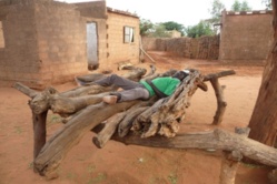 Le Sénégal, un pays où on ne travaille pas ! Le Sénégal, un pays où on ne travaille pas !