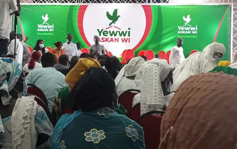 YEWWI ASKAN WI : Pour le meilleur et contre Macky SALL YEWWI ASKAN WI : Pour le meilleur et contre Macky SALL