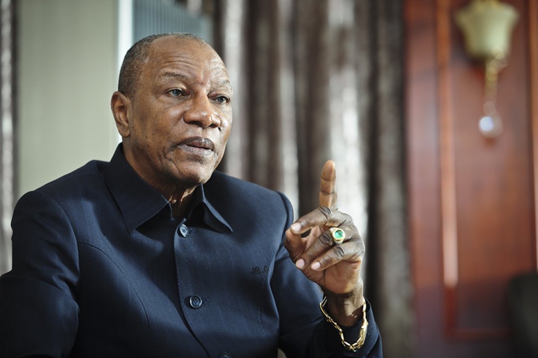 Coup d'Etat en Guinée : 20 milliards dans les coffres d'Alpha Condé Coup d'Etat en Guinée : 20 milliards dans les coffres d'Alpha Condé