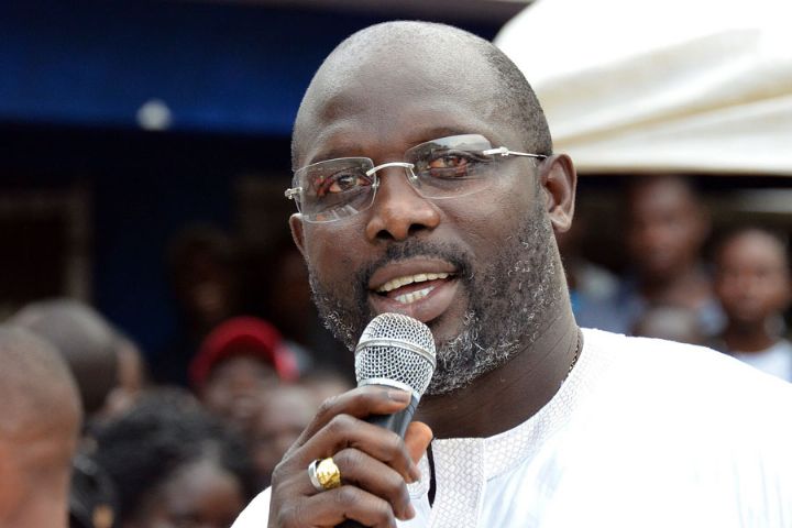 George Weah explique les putschs par le tripatouillage constitutionnel George Weah explique les putschs par le tripatouillage constitutionnel