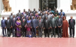 Budget du gouvernement: 2287 milliards FCFA arrêtés pour 2014. Budget du gouvernement: 2287 milliards FCFA arrêtés pour 2014.
