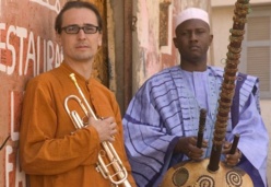 Ablaye Cissoko-Simon Goubert, retrouvailles qui valent. Ablaye Cissoko-Simon Goubert, retrouvailles qui valent.