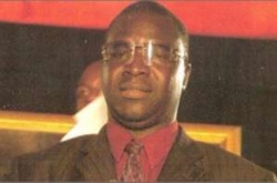Babacar Lo : « Je suis rentré au Sénégal depuis mai 2005. Je n'ai jamais connu la prison de ma vie » Babacar Lo : « Je suis rentré au Sénégal depuis mai 2005. Je n'ai jamais connu la prison de ma vie »