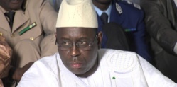 Macky revalorise le salaire mensuel de ses devanciers : 9 millions, plus un budget pour le voyage Macky revalorise le salaire mensuel de ses devanciers : 9 millions, plus un budget pour le voyage
