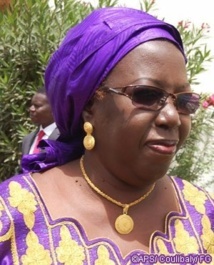 Khoudia Mbaye annonce un guichet unique pour la délivrance des permis de construire Khoudia Mbaye annonce un guichet unique pour la délivrance des permis de construire