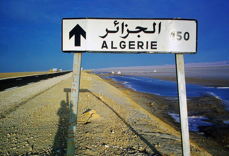 L'Algérie et la Mauritanie conviennent de créer une zone de libre-échange dans la région frontalière L'Algérie et la Mauritanie conviennent de créer une zone de libre-échange dans la région frontalière
