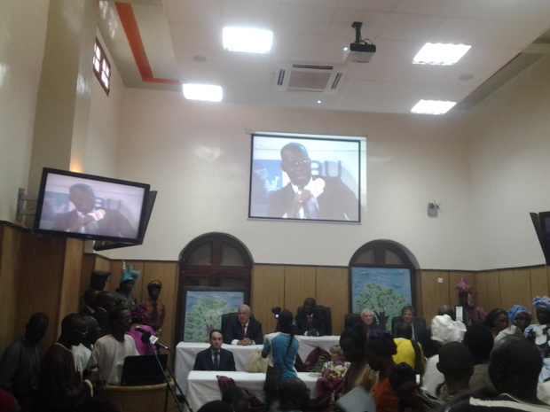 Direct Photos: Cérémonie d'élévation de Jean Louis Destans au rang de citoyen d'honneur de la ville de Saint-Louis Direct Photos: Cérémonie d'élévation de Jean Louis Destans au rang de citoyen d'honneur de la ville de Saint-Louis