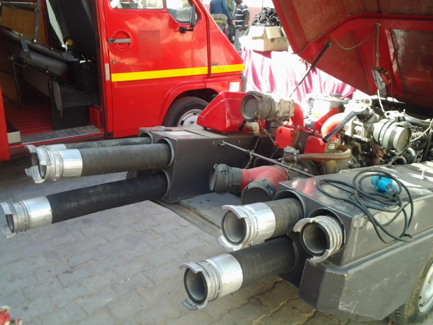 Coopérations décentralisée: dons de materiels de l'Eure aux Sapeurs Pompiers de Saint-Louis. Photos & Vidéo