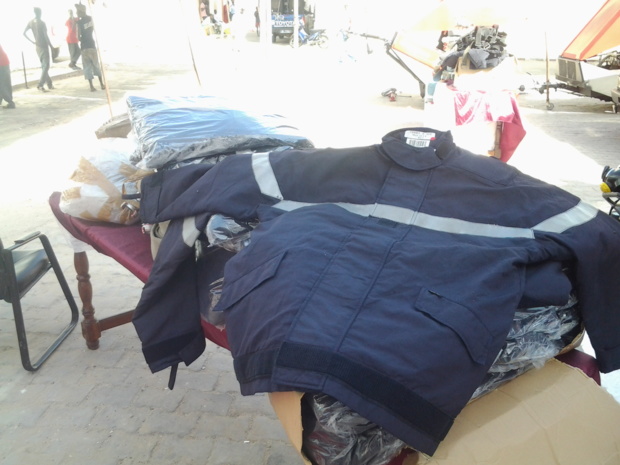 Coopérations décentralisée: dons de materiels de l'Eure aux Sapeurs Pompiers de Saint-Louis. Photos & Vidéo Coopérations décentralisée: dons de materiels de l'Eure aux Sapeurs Pompiers de Saint-Louis. Photos & Vidéo