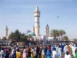 Sénégal : Magal de TOUBA devient un jour férié, chômé et payé. Sénégal : Magal de TOUBA devient un jour férié, chômé et payé.