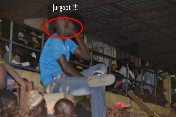 (Photos) Ces folles insolites au stade Babacar SEYE.