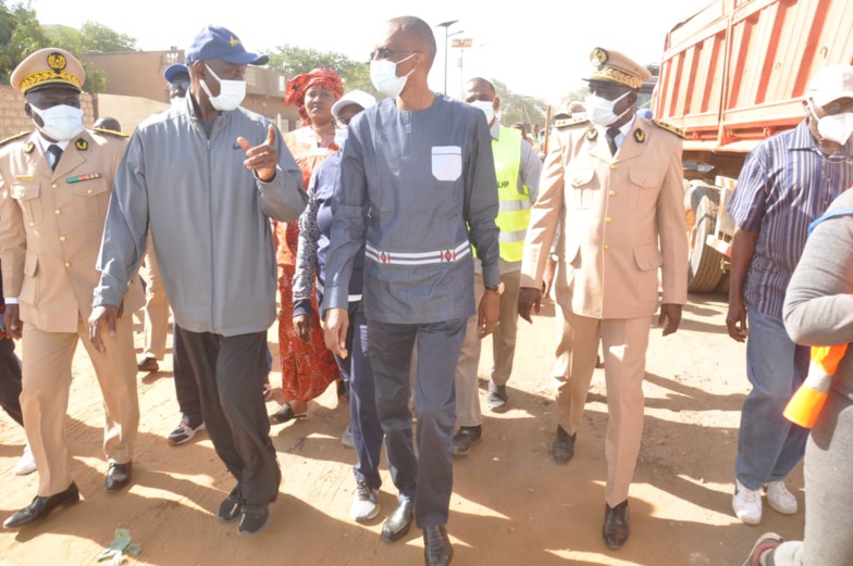 DEUXIÈME ÉDITION DE LA JOURNÉE DE NETTOIEMENT "BËSUP SÉTAL" :  "Saint-Louis, une ville très propre, élégante et accueillante" selon Ministre Abdoulaye Saïdou Sow