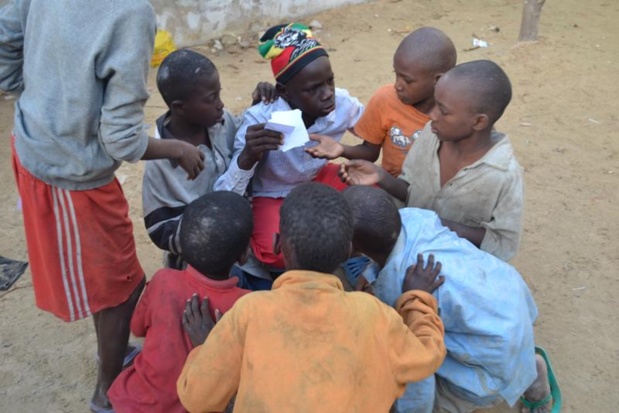 Saint-Louis: des talibés sensibilisés sur l'hygiène de base par l'Association Jardin d'espoir. Saint-Louis: des talibés sensibilisés sur l'hygiène de base par l'Association Jardin d'espoir.