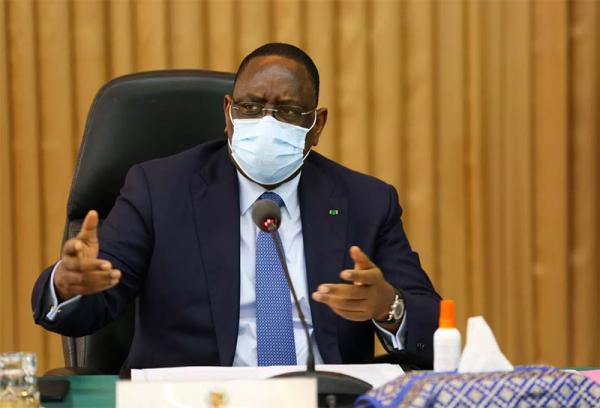 400 000 doses périmées, un stock de 5 millions en souffrance : Macky Sall refuse tout achat de nouveaux vaccins