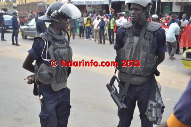 Grosse Bagarre à l'opération « Ndar Sett Wecc » : l'affrontement évité de Justesse. ( Vidéos & Photos) Grosse Bagarre à l'opération « Ndar Sett Wecc » : l'affrontement évité de Justesse. ( Vidéos & Photos)