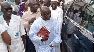 Thiès : Idrissa Seck laminé dans son bureau de vote par Thierno Alassane Sall